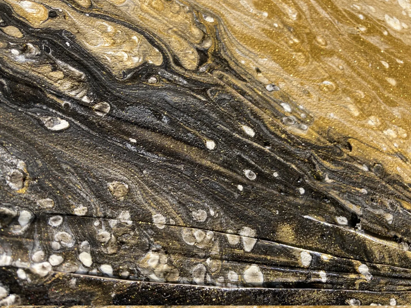 Pigment Field by Danny Hirsch Arts